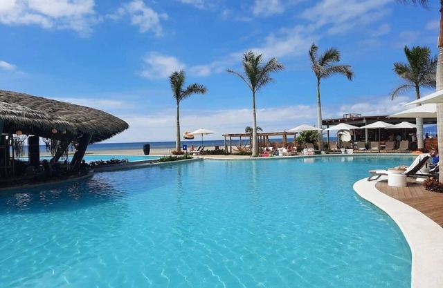 Grand Luxxe Villa with up to 16 rounds of free golf and Spa