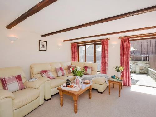 Grandma's Cottage - Uk48618