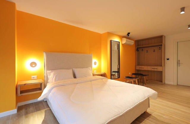 Grandstay Studios 104