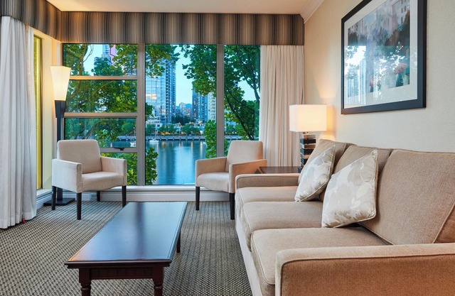 Granville Island Hotel