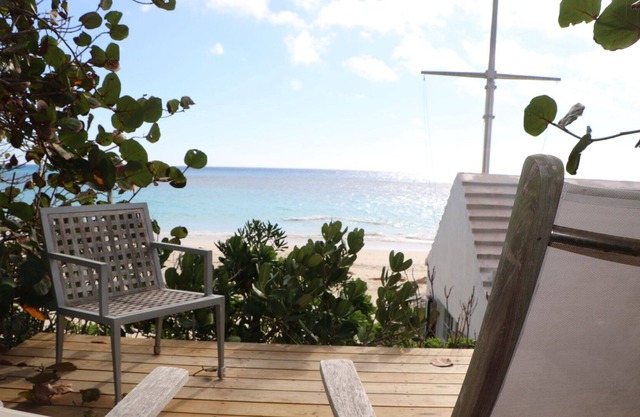 Grape Bay Beach Front Loft