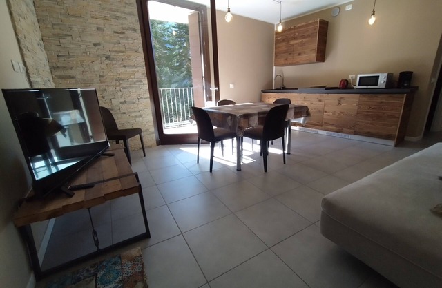 GRAYNITE - ADAMELLO PEAK - ONE Apartment
