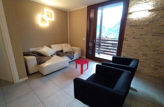 GRAYNITE - ADAMELLO PEAK - TWO Apartment