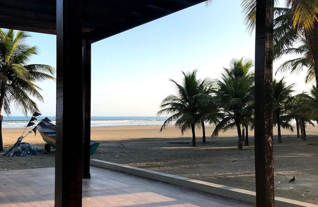 GRAND APPARTEMENT À 50M DE LA PLAGE À CANTO DO FORTE - PRAIA GRANDE