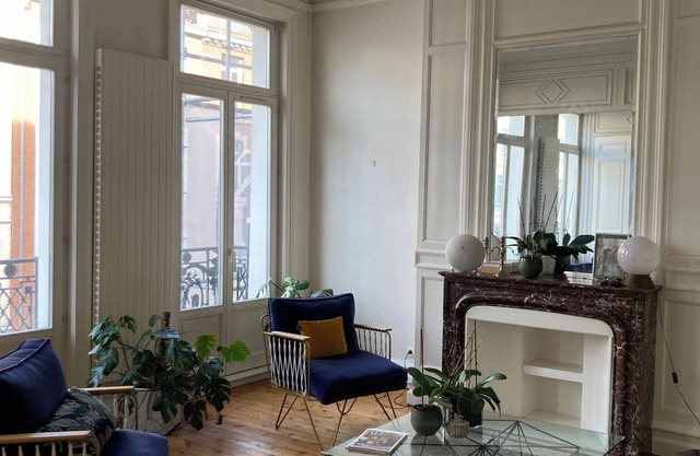 Grand bel appartement idéalement situé dans le centre