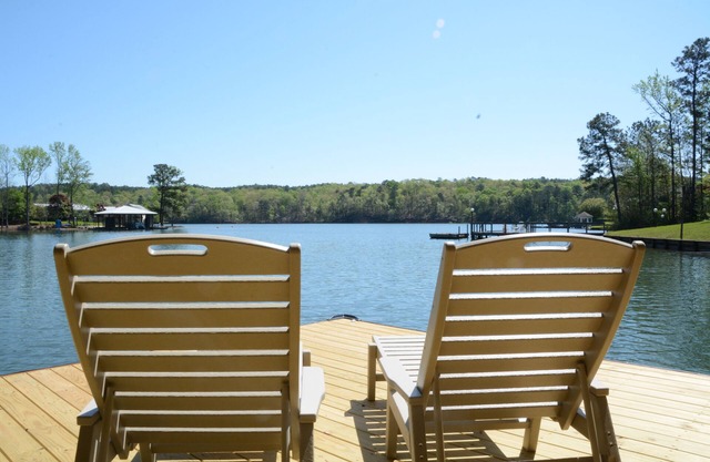 Tarifs Haven on the Lake-Fall disponibles maintenant! Seulement 45 minutes d'Auburn!