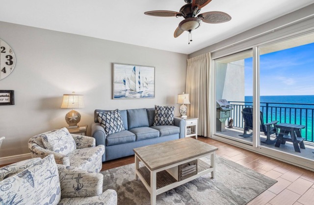 Great condo, Beautiful views! May 9 -14 open! Last min rates!