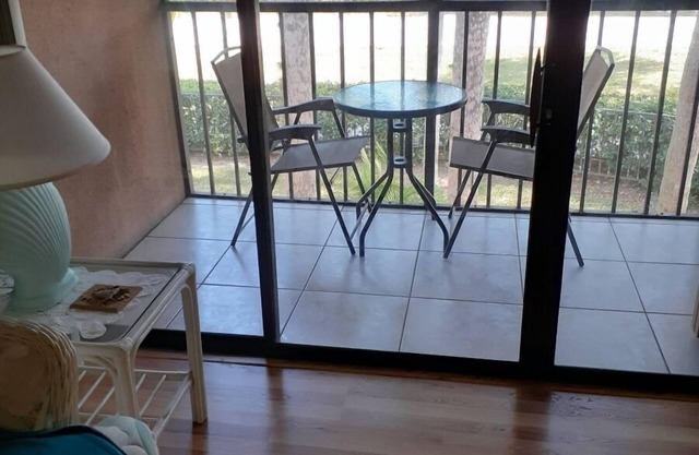 Great Condo in a Relaxing 55 Plus Community