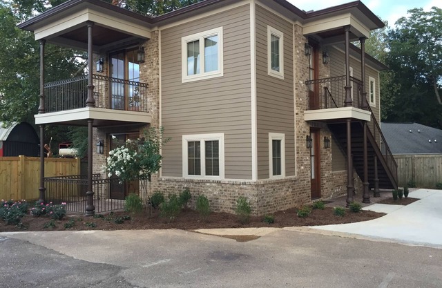 Grand condo sur North Lamar Blvd près de The Square et Ole Miss