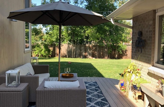 Grande maison familiale dans un quartier calme - rabais hebdomadaire offert!