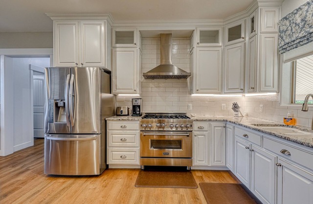 Stunning home with game room, enclosed yard, firepit, central AC & washer/dryer