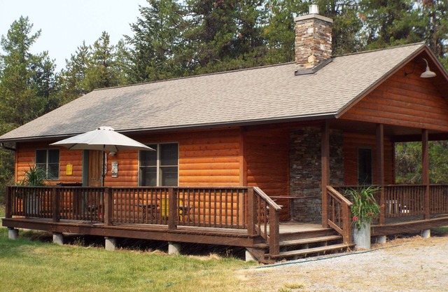 Super petite cabane en bois.