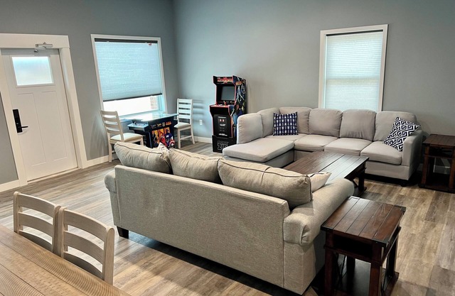GREAT LOCATION!! Beautiful newly constructed large one bedroom retreat.