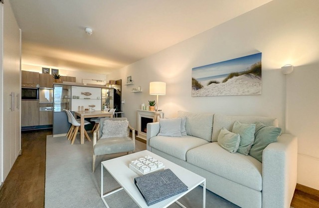 Great vacation apartment with sauna, south-facing balcony, beach chair and wonderful dyke view - Resort Deichgraf