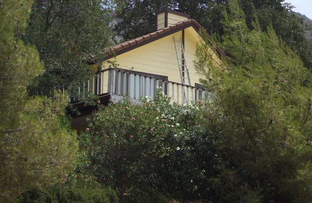 Pet Friendly and Great Views 2 miles du parc national de Sequoia