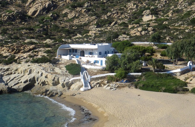 Villa sur la plage de l'île grecque / plage «privée»