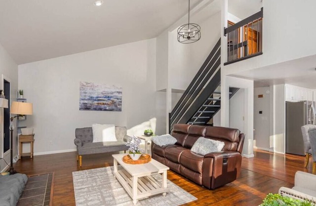 ⍋𝑮𝒓𝒆𝒆𝒏 𝑩𝒂𝒚 𝑶𝒂𝒔𝒊𝒔⍋ Sleeps 8