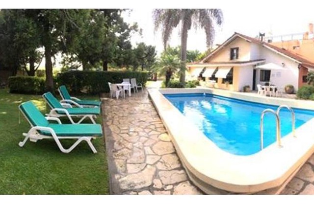 Green Hotel