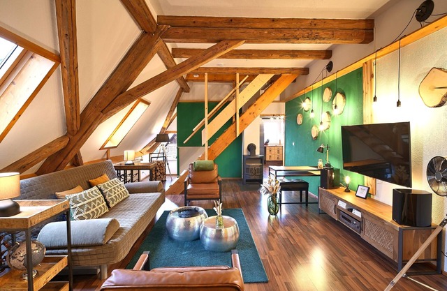 Green Loft Black Forest / 120 sqm / roof balcony -- music corner