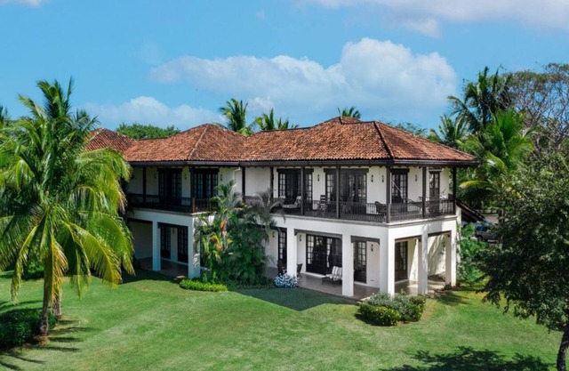 Luxueuse villa de 3 chambres avec vue sur l'océan - jusqu'à 8 personnes