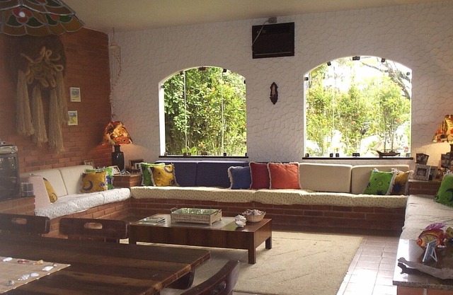 Vert copropriété pierre de 30 mètres de la plage, avec jardin et barbecue. WhatsApp