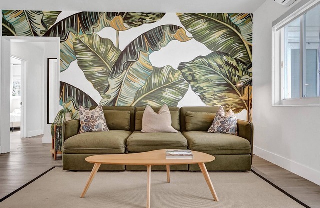 Green Suite 2BD / 2 BA Miami Beach Lincoln Villa Free Parking