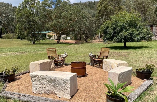 Green Tree Cottage—Bushland Seclusion near Mudgee