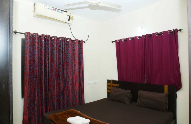 Green villa residency located in ponekkara edapally,1km from lulumall