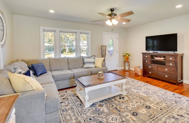 Greenville Vacation Rental - 3 Mi to Downtown!