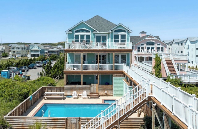 Greenwaves III: 12 BR / 11 BA maison ��� Kill Devil Hills, 24 personnes