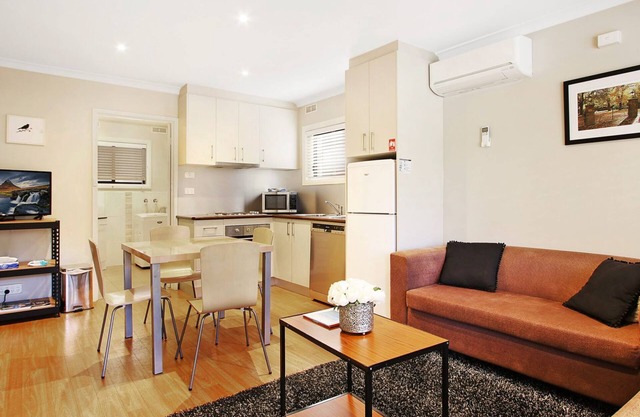 Grevillea Gardens Unit 6