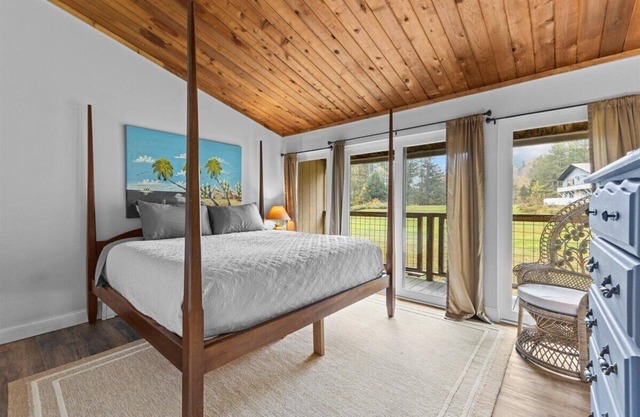 Griffin Country Lodge, Chalet 4 ~ a mile to Stowe Resort