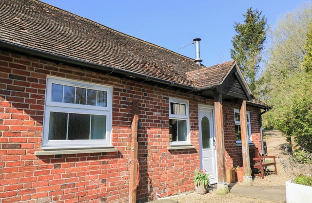 Grist Mill Cottage, FONTMELL MAGNA