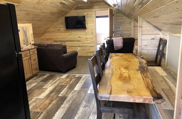 Grizzly Loft, près du parc de Yellowstone, Nouveau, excellent emplacement pour motoneige / VTT