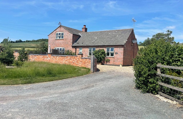Grooms Cottage, UPPINGHAM