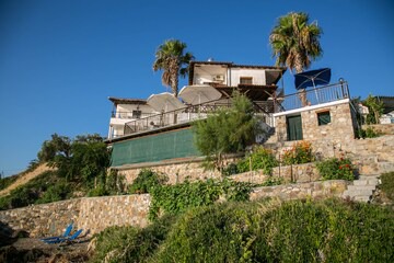 Ground Floor Apartment in Ammouliani Island