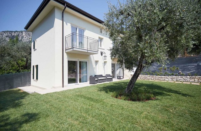 APPARTEMENT AU REZ DE CHAUSSÉE AVEC ACCÈS DIRECT À LA PLAGE