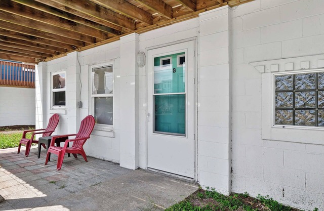 Ground Floor Retreat in Holly Ridge