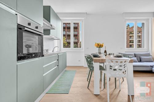 GUA13 - Loreto - Large Apartment - Central