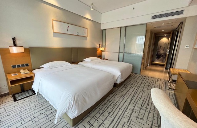 Guangzhou Nanhong Ausotel Hotel