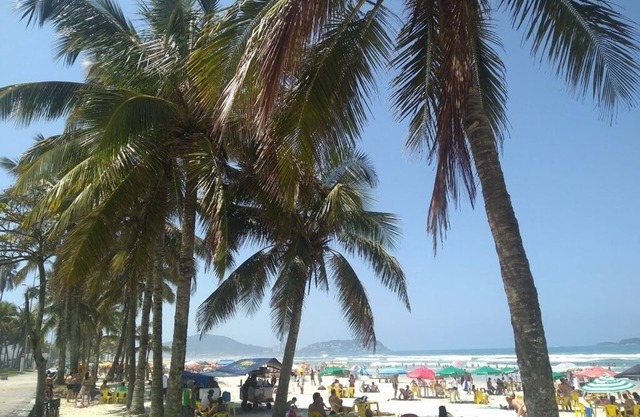Appartement Guarujá, meilleur point de la plage d'Enseada, à 150 m de la plage