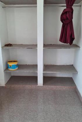 Guest House with 1 room with kitchen counter