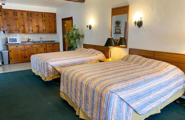 Guest Ranch Motel