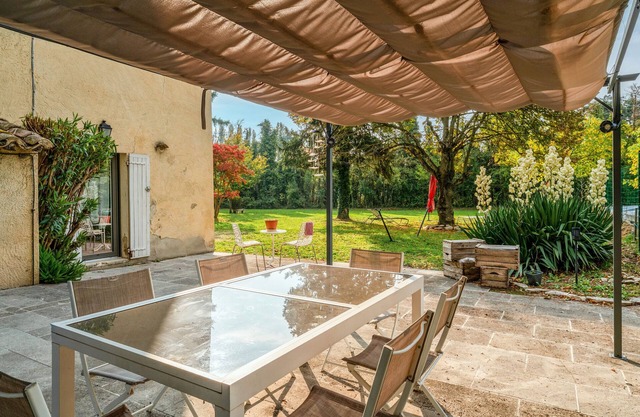 Guest Room 'Chambre D'hôtes Nature' with Shared Terrace, Wi-Fi and Air Conditioning