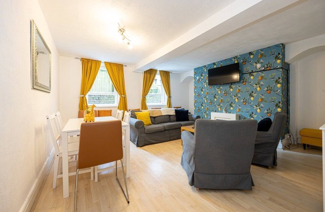 GuestReady - Charming haven steps from attractions