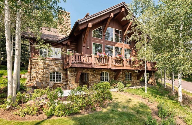 Gulch Lodge by Cuvee
