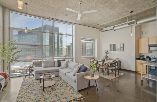 *New Listing* Gulch Vibes: Modern 2BR Loft