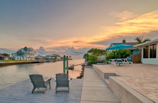 Gulf coast getaway with dock, dolphins, sunset views, family friendly and WD