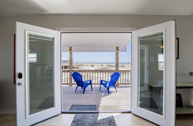 Gulf Front - 5BR - 2BA - 120 Steps to Beach!