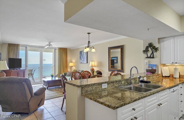 Gulf Front Condo in PCB, FL. 2 bedroom 2 bath gulf front condo with bunks